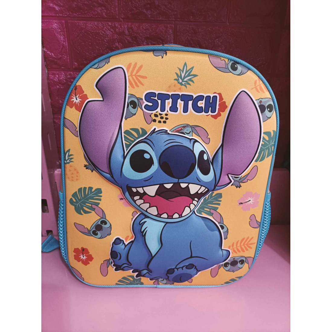 Mochila stitch amarilla infantil