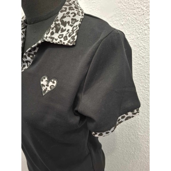 Camiseta cuello cuore